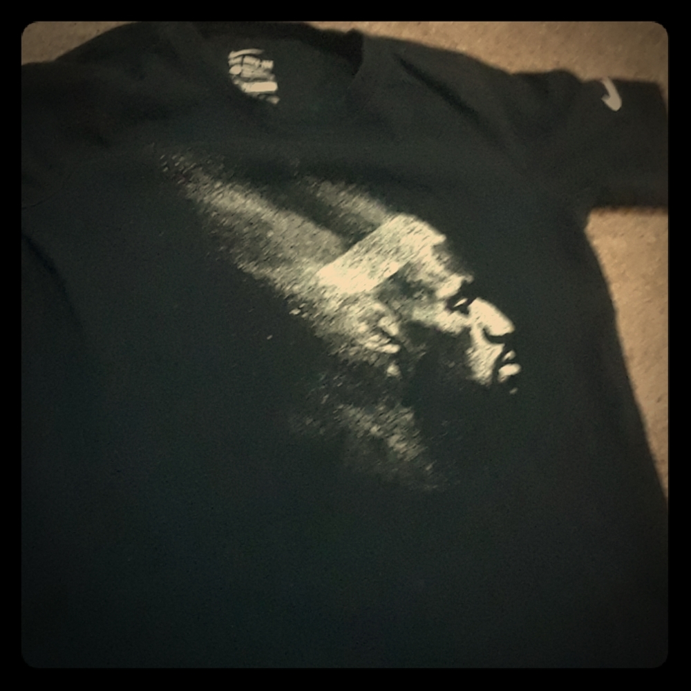 Vintage nike Lebron shirt